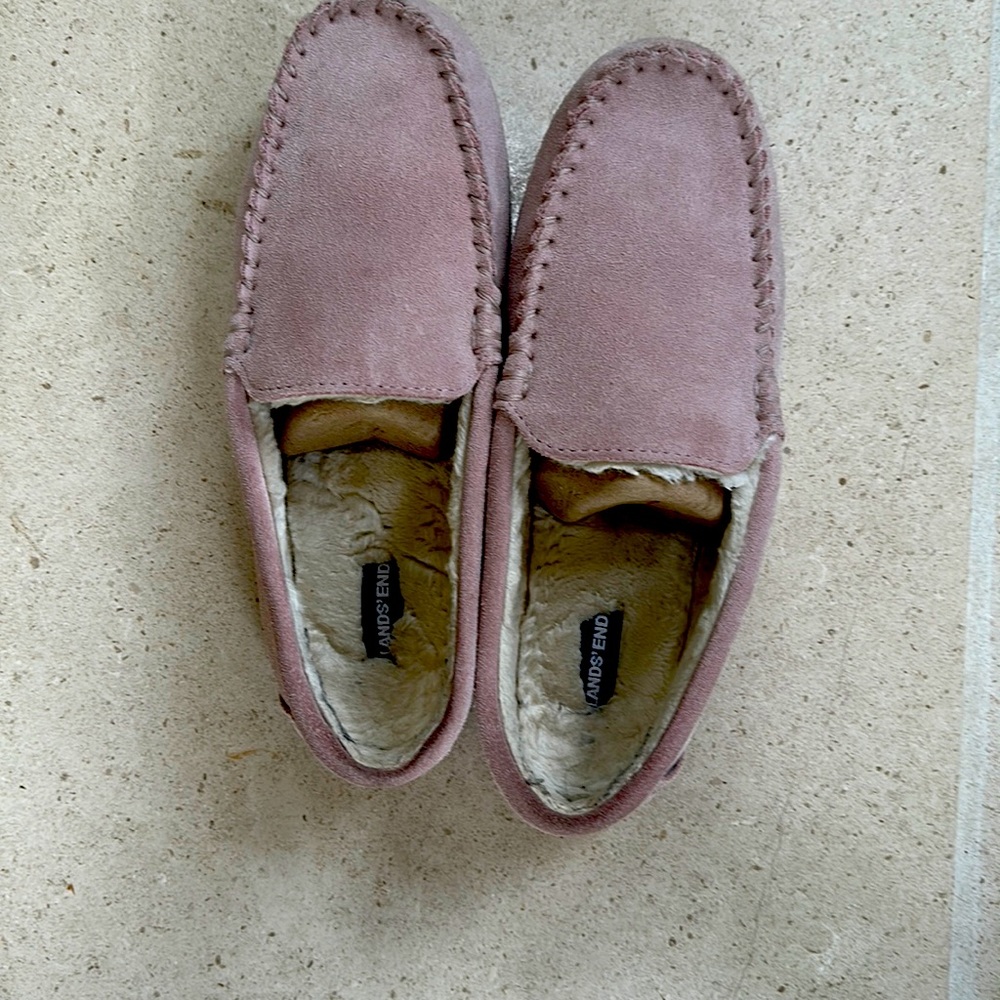 Lands end slipper, size 9